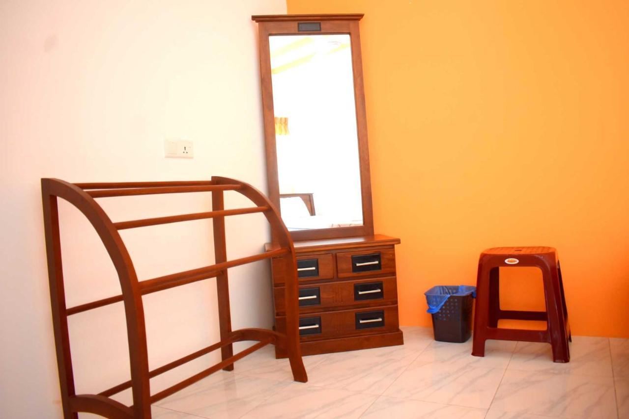 Sri Mayura Holiday Resort Kataragama Kültér fotó